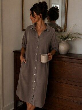 XCVI 100% Tencel Shirt Dress Size M Taupe Greige Button Front Pockets